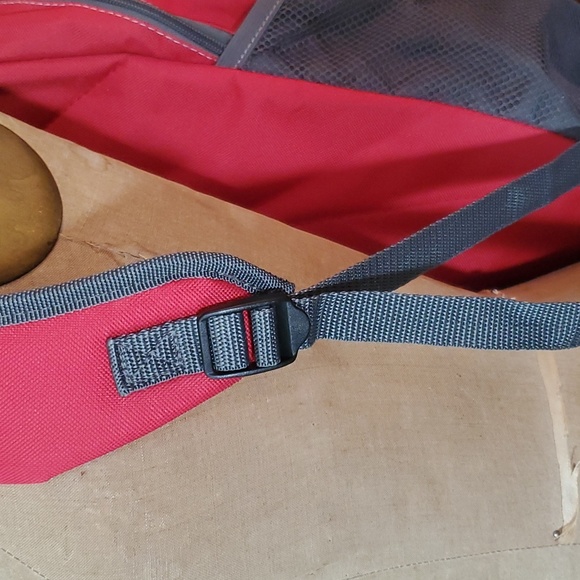 Bronze Olympian Backpack Red Grey Quality NWOT Multi Pocket Laptop water bottle - Picture 10 of 11